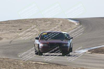 media/Oct-18-2025-Speed Ventures (Sat) [[8b3b7cf525]]/Yellow/Session 2 (Phil Hill)/